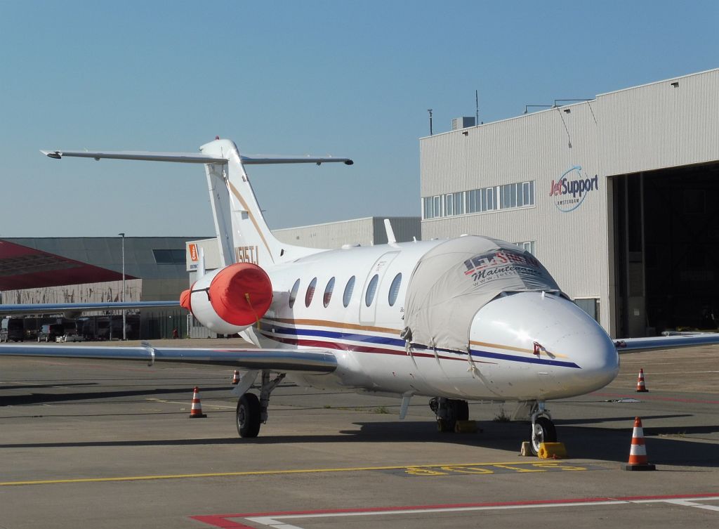 Platform Oost - N515TJ Raytheon Beechjet 400A - Amsterdam