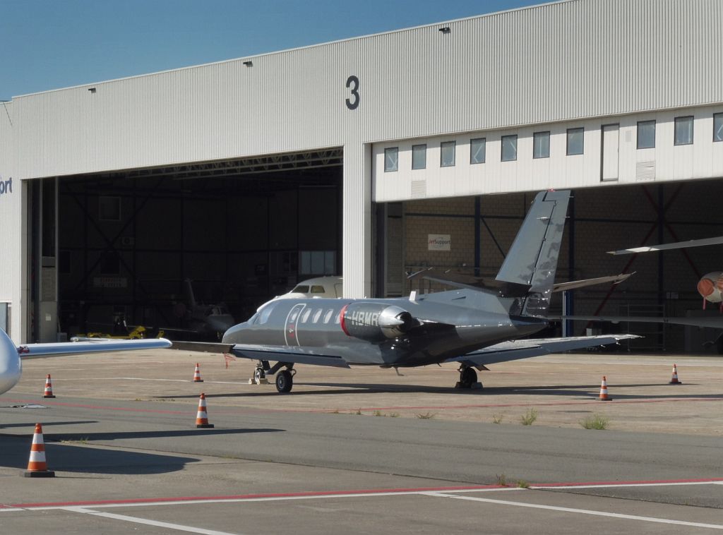 Platform Oost F-HBMR Cessna 550 Citation II - Amsterdam