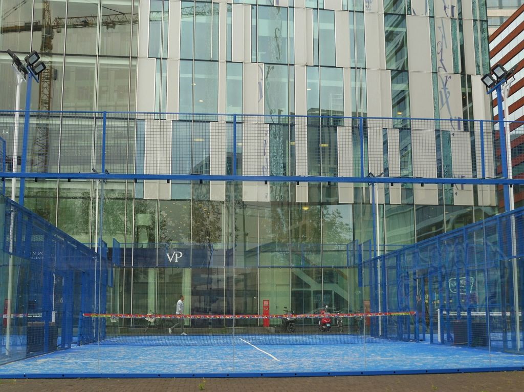 Claude Debussylaan - Padelbanen - Amsterdam