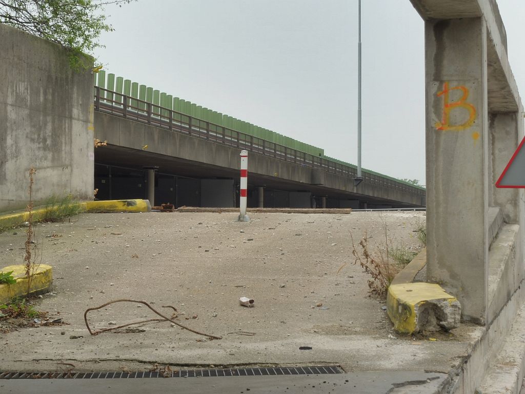 Eduard van Beinumstraat - Sloop Parkeergarage langs Ringweg A10 Zuid - Amsterdam