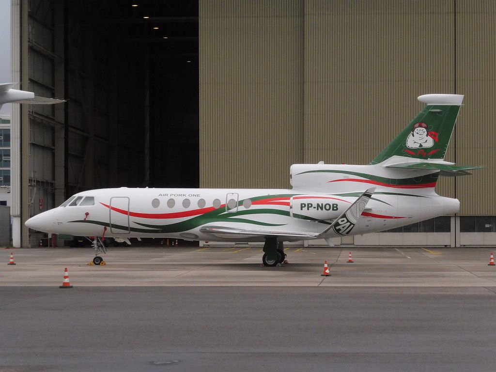 Platform Oost - Dassault Falcon 50 - Amsterdam