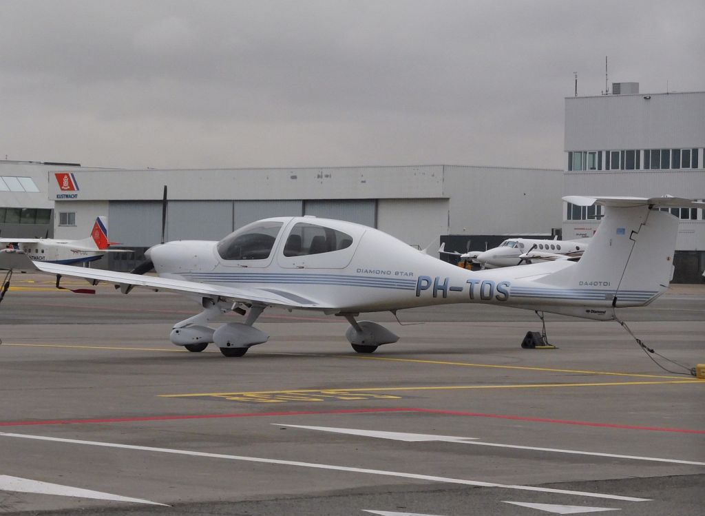 Platform Oost - PH-TDS Diamond DA-40D Diamond Star TDI - Amsterdam