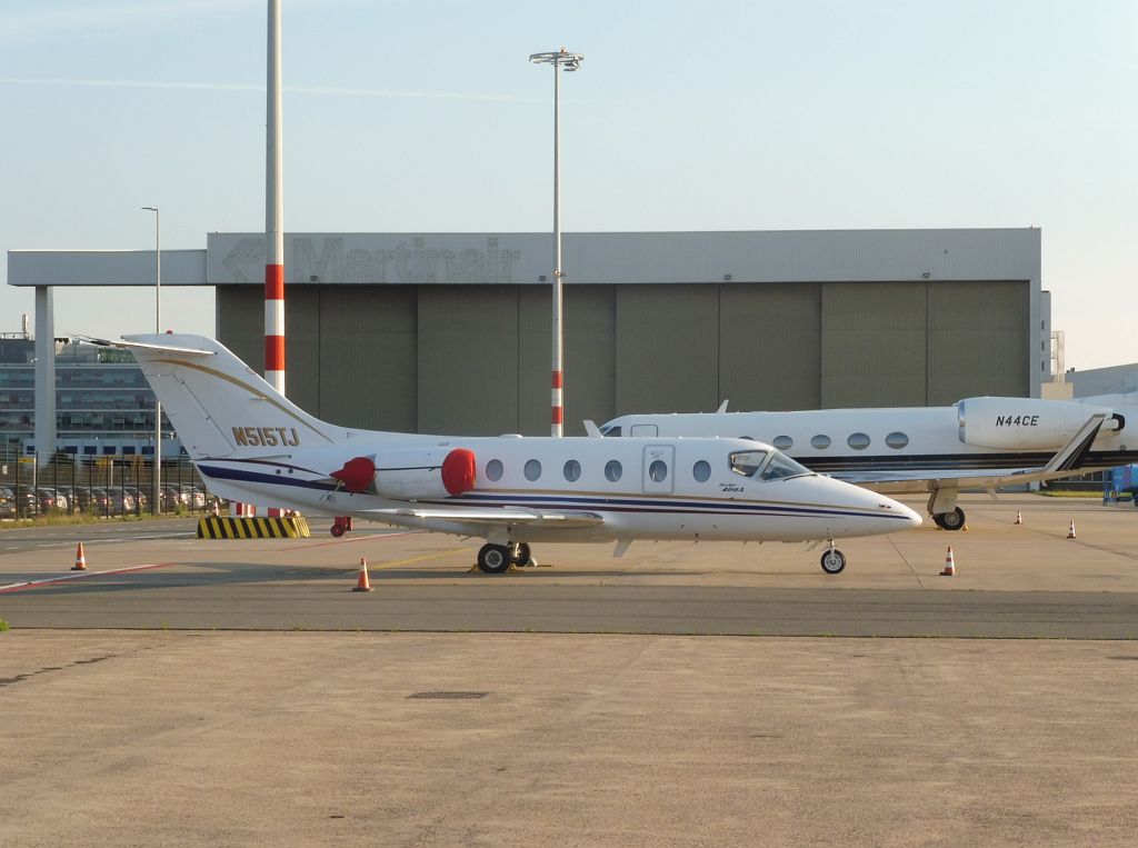 Platform Oost - N515TJ Raytheon Beechjet 400A - Amsterdam