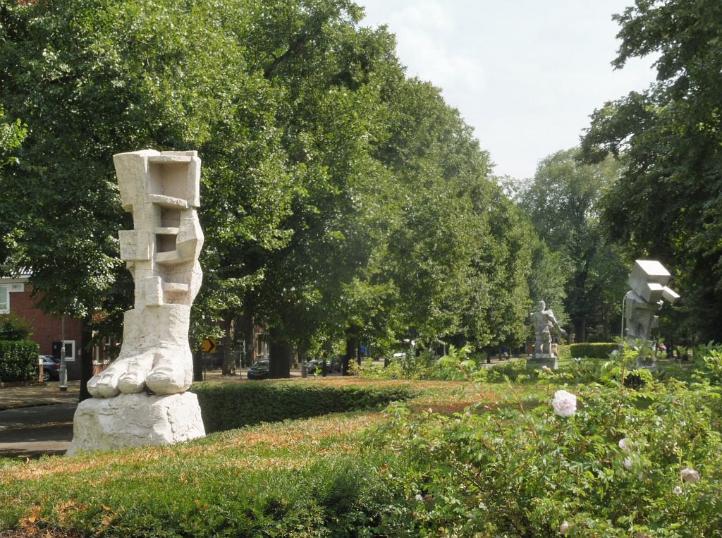 ArtZuid 2019 - Atelier van Lieshout - Le Foot - Amsterdam