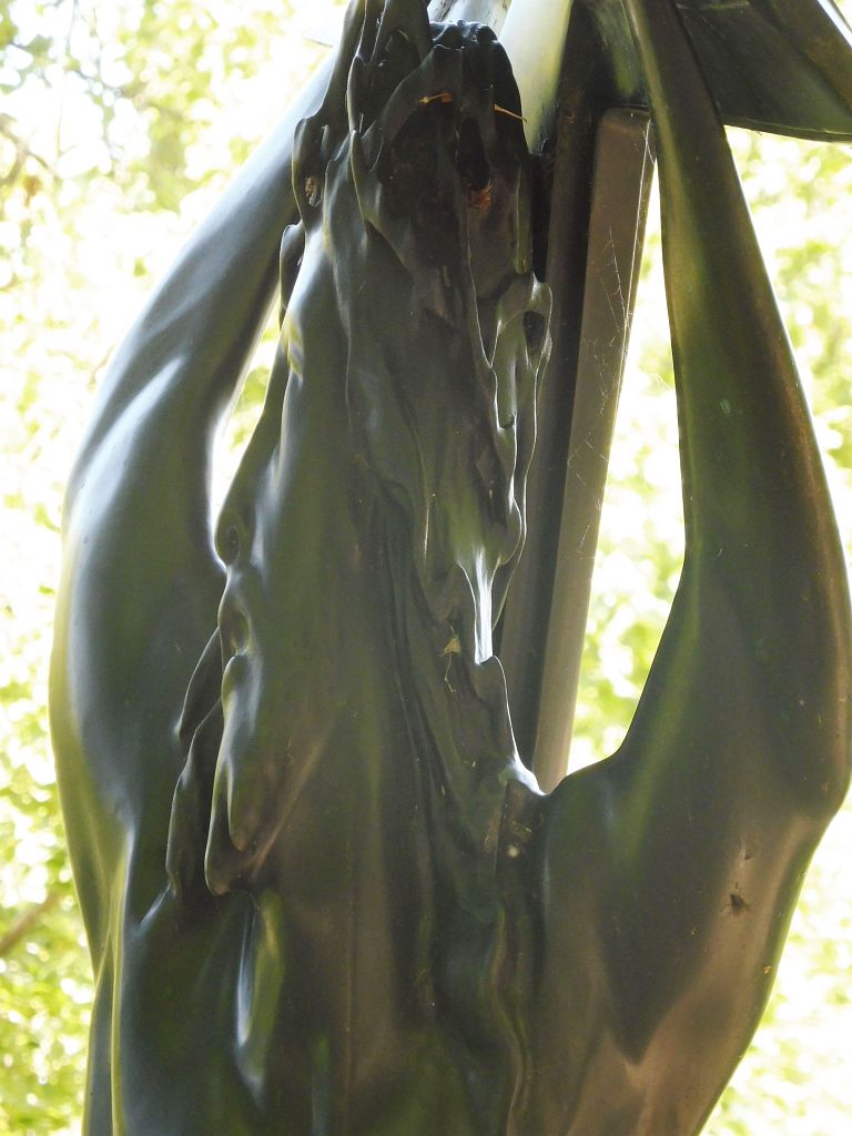 ArtZuid 2019 - Wim Delvoye - Jesus Twisted - Amsterdam