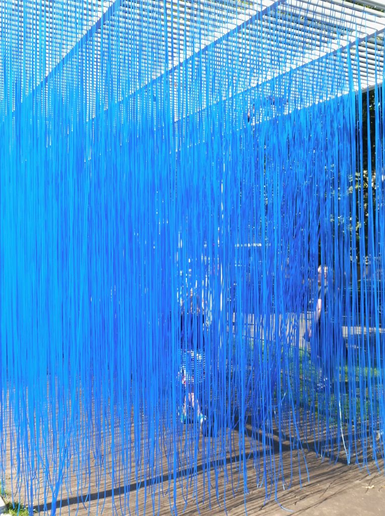 ArtZuid 2019 - Jesus Rafael Soto - Penetrable bbl bleu - Amsterdam