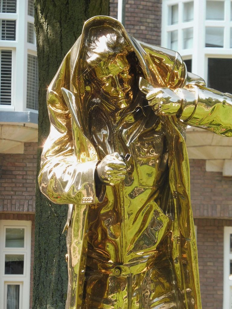 ArtZuid 2019 - Jan Fabre - De man die vuur geeft - Amsterdam