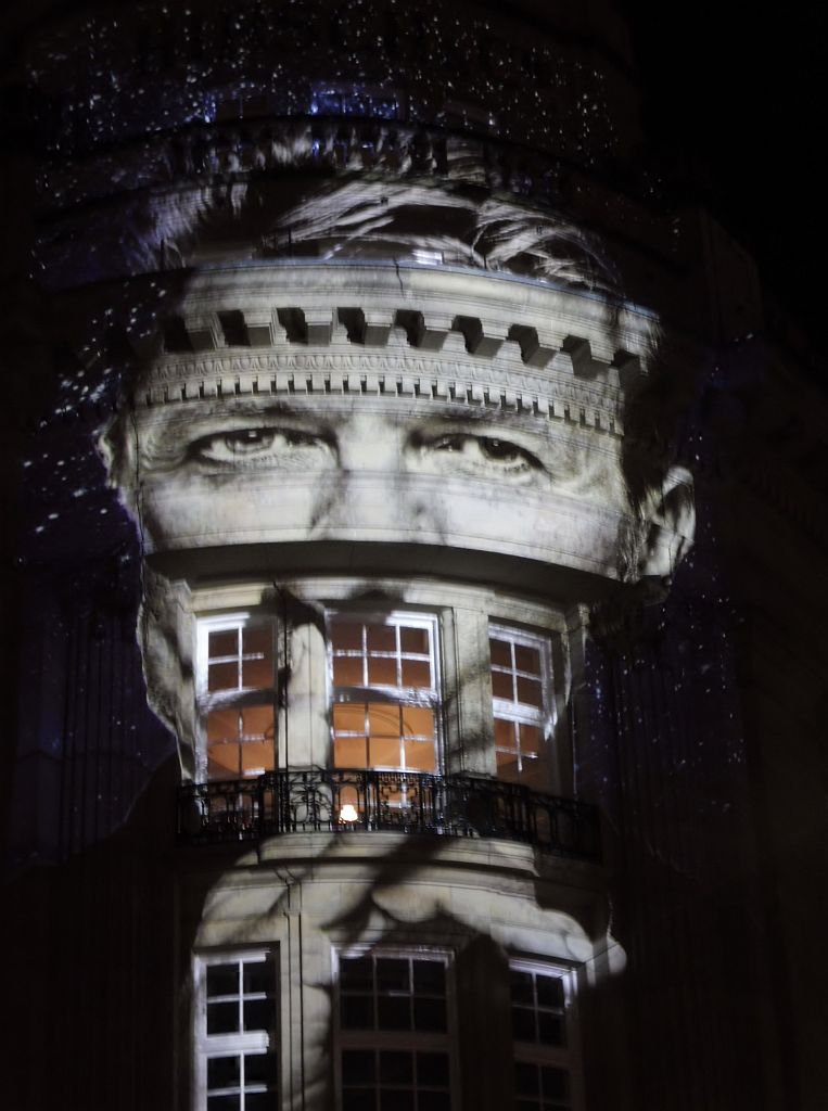 Eerbetoon Lazarus aan David Bowie - Hirschgebouw - Amsterdam