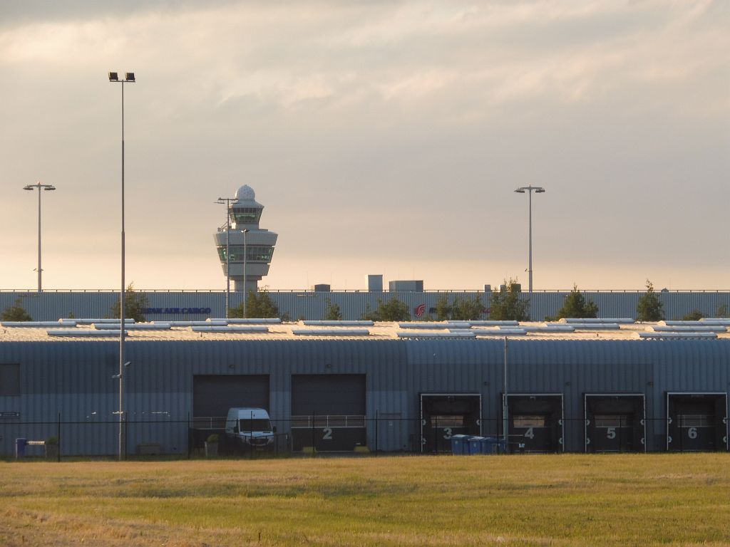 Reykjavikweg - Yusen Logistics - Amsterdam